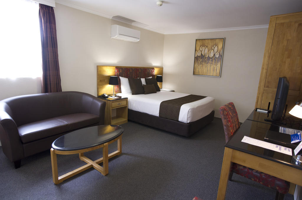 Noah'S Mid City Motor Inn Мъсуелбрук Екстериор снимка