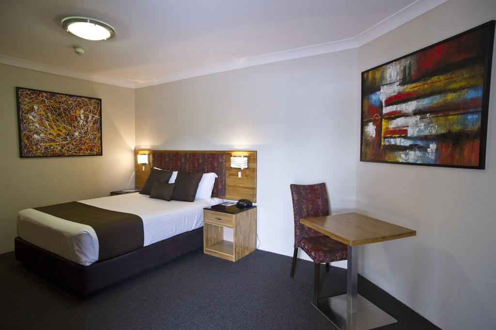Noah'S Mid City Motor Inn Мъсуелбрук Екстериор снимка