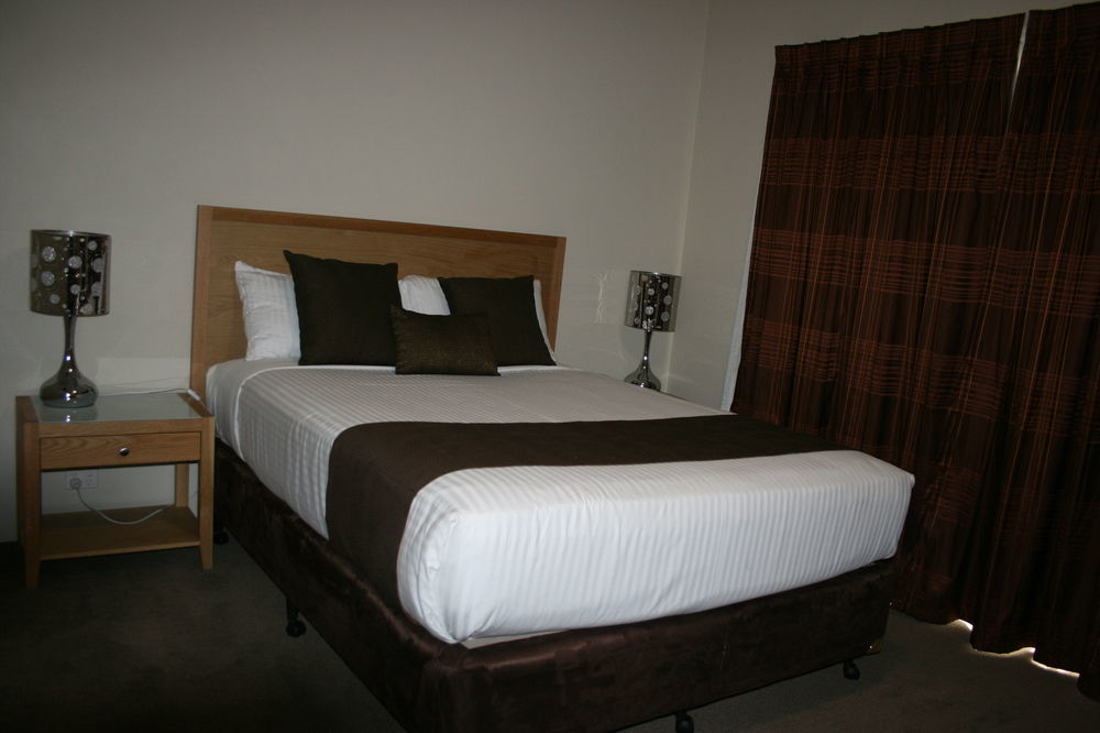 Noah'S Mid City Motor Inn Мъсуелбрук Екстериор снимка