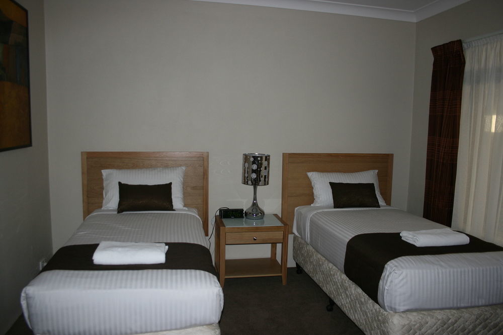 Noah'S Mid City Motor Inn Мъсуелбрук Екстериор снимка